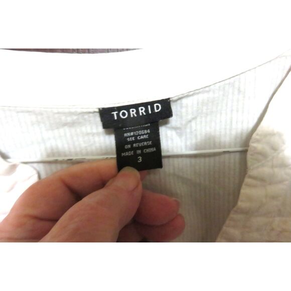 TORRID LONG SLEEVE COTTON SHIRT BLOUSE TOP sz 3 - Picture 2 of 3